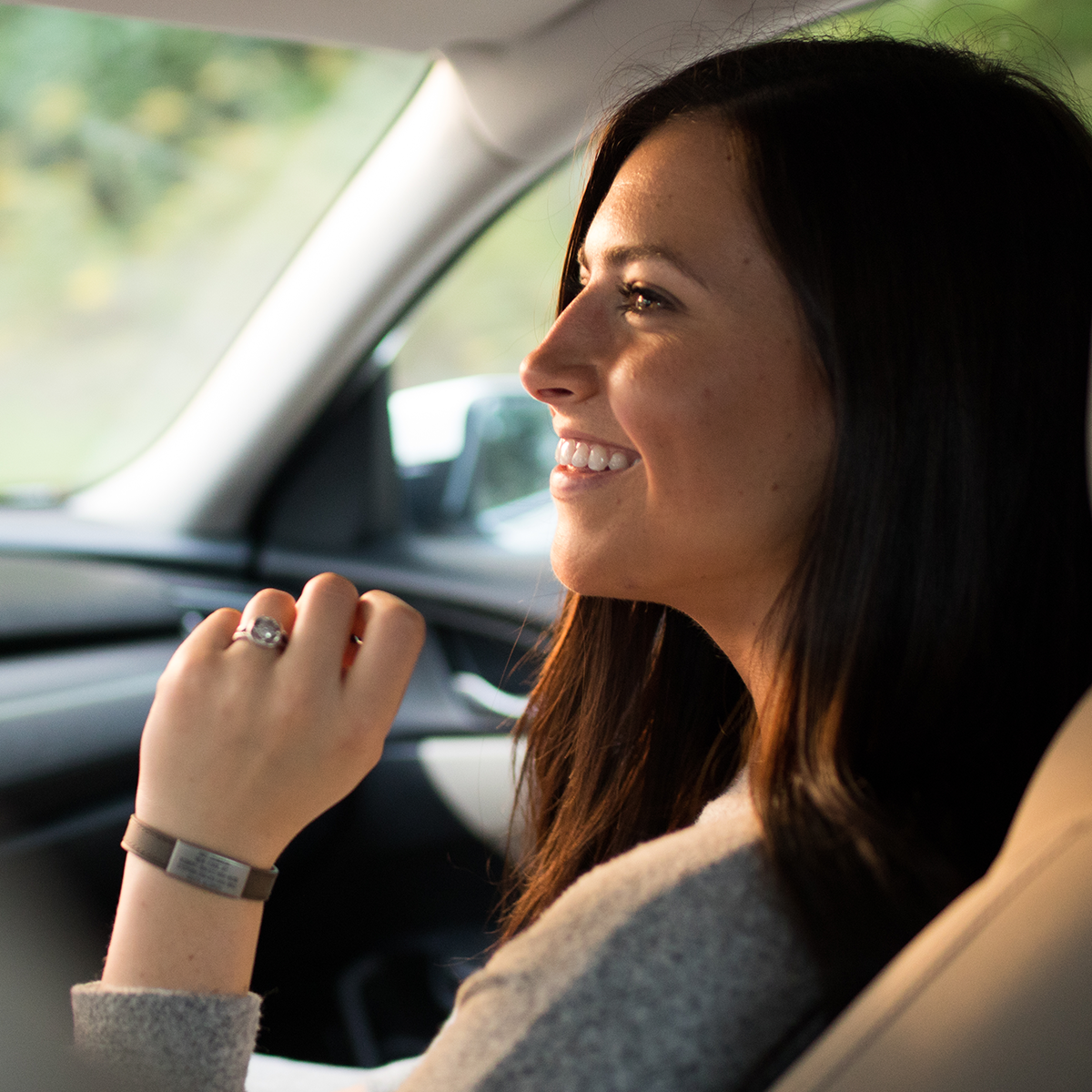 The Wrist ID Elite 13mm Graphite Leather Buckle